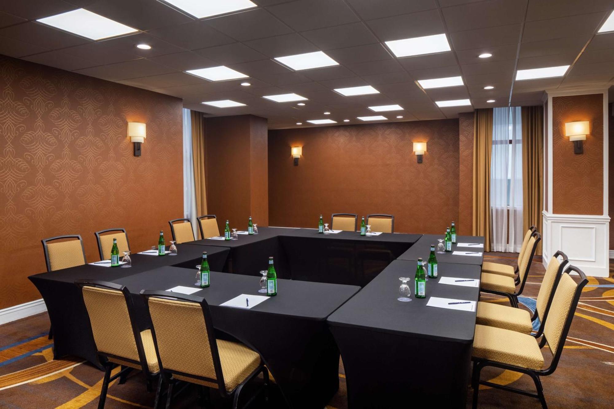 Doubletree By Hilton Silver Spring Washington Dc North Exterior photo